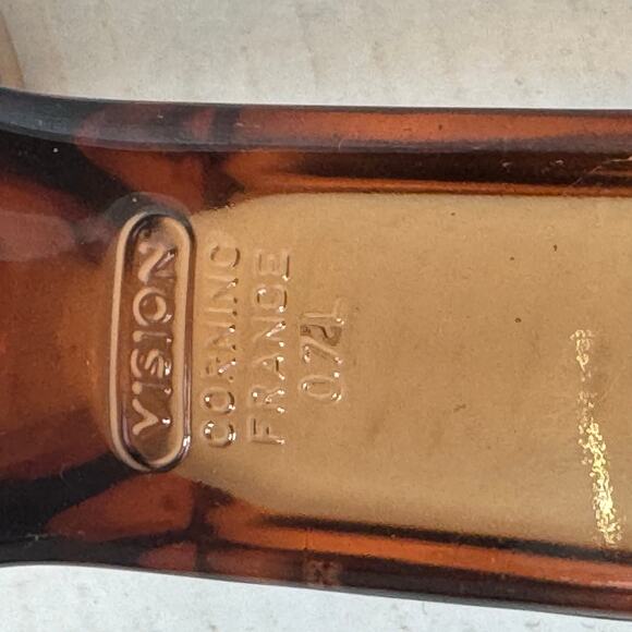 Vintage Corning Vision Ware Amber 0.7 Liter Sauce Pan Pot Spout Cookware France - Picture 4 of 9